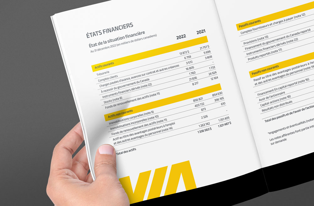 Magazine-mockups-vol-4-08